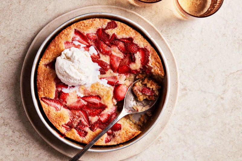 Strawberry Spoon Cake, Lemon Chiffon Pie, Old-Fashioned Banana Pudding, Cakey Strawberry Cobbler, Lemon Lush, Tea Cakes, Strawberry Swirl Cream Cheese Pound Cake, Best Carrot Cake, Strawberry Delight