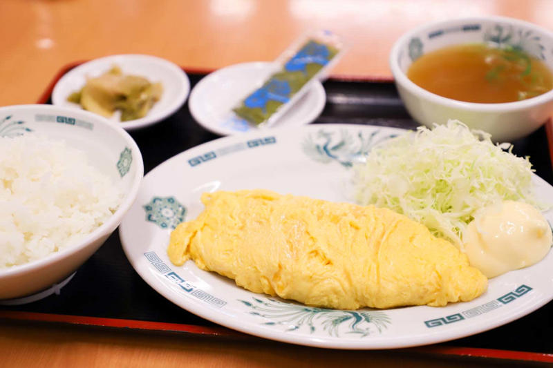 食べ過ぎ注意！な贅沢（ぜいたく）モーニング『ロイヤルホスト 八丁堀店』, 『ロイヤルホスト 八丁堀店』店舗詳細, 中華定食でエネルギー補給『熱烈中華食堂 日高屋 池袋北口駅前店』, 『熱烈中華食堂 日高屋 池袋北口駅前店』店舗詳細, 「朝焼き肉」という新たな選択肢『焼肉ライク 新宿歌舞伎町店』, 『焼肉ライク 新宿歌舞伎町店』店舗詳細, いつもの店の、違う表情にドキッ