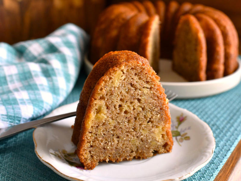 Caramel Cake, Lane Cake, Dr Pepper Sheet Cake, Texas Sheet Cake, Best Hummingbird Cake, Pig Pickin' Cake, Moist Coconut Cake, Dr. Bird Cake, Mardi Gras King Cake, Black Walnut Cake, Kentucky Butter Cake, Scripture Cake, Favorite Old-Fashioned Gingerbread, Sybil's Old Fashioned Lemon Layer Cake, Southern Praline Pecan Cake