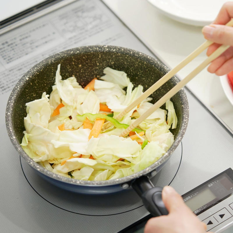 よく作るメインおかず1．豆腐ハンバーグ, よく作るメインおかず2．肉じゃが, よく作るメインおかず3．肉野菜炒め, かさまし料理はシンプルでいい