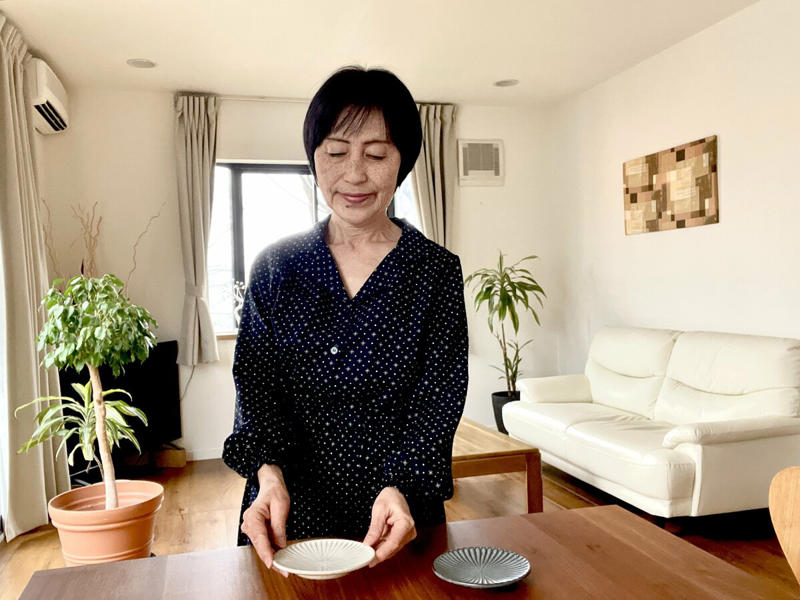 4人分の食卓から、2人分の食卓へ, 「一軍だけ」を残したら迷いが減った, 豆皿なら少量のおかずでも豪華に, 「好き」でそろえたら、食卓に余白が生まれた, 60代は「立派な食卓」よりも、心地よさを大切に