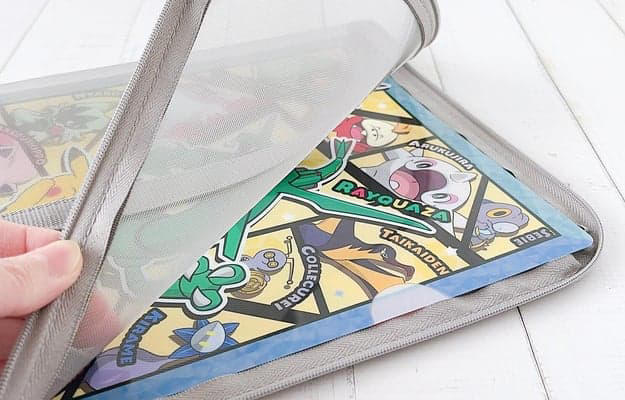 無印良品では、A4サイズのクリアファイルが入る「優秀ケース」を販売中です。, 学校のプリントや提出書類などの整理に使えます。, ランドセルの整理整頓にぴったり！, デスクの整理整頓から持ち運びまで、職場でも使い勝手ばつぐんなんです。, 病院セットを収納して、そのまま受診するとスムーズ。, カラーも5色あるから、推しカラーで選ぶのも楽しそう。, 公式サイトの星評価は4.8と高評価。使い勝手ばつぐんの書類ケースでした！, 書類整理なら、カインズの「月ごとにまとめやすいゲッカンファイル A4 ピンク」もおすすめです。, 領収書など、大切な書類を整理するのにピッタリ。