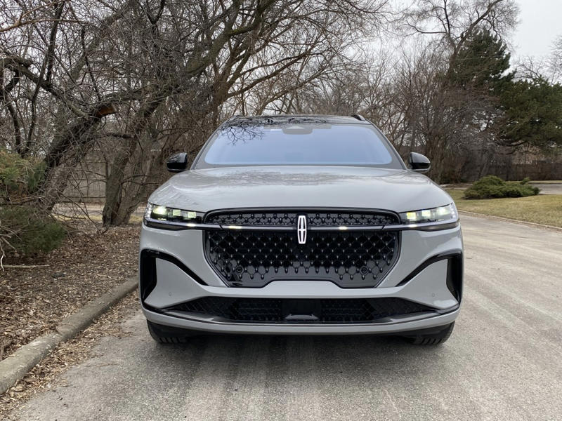 It outshines its Navigator big brother, Exterior and Interior Styling - 9/10, Technology and Infotainment - 9/10, Space, Comfort, and Usability - 9/10, Driving Experience - 8.5/10, Final Verdict - 9/10