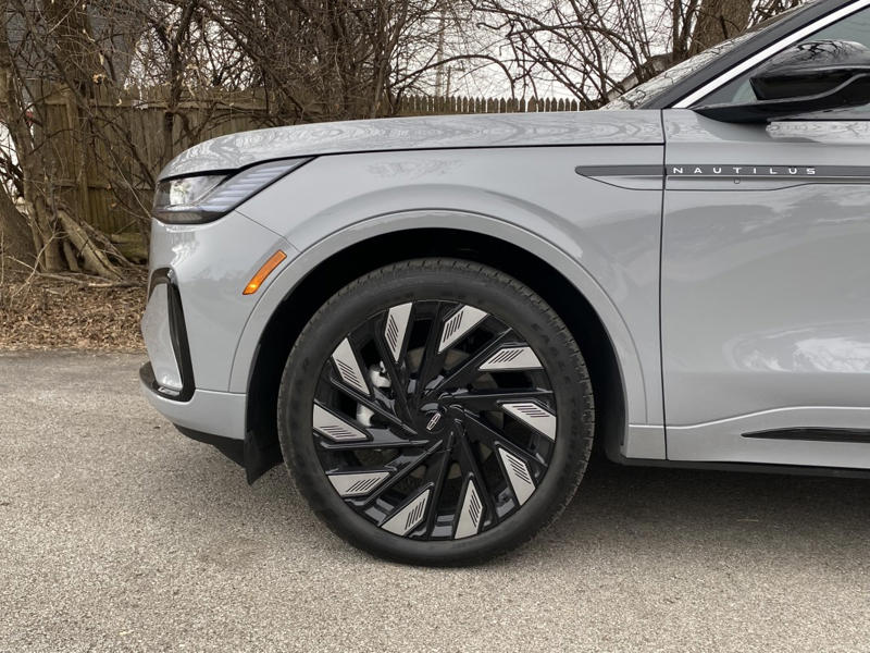 It outshines its Navigator big brother, Exterior and Interior Styling - 9/10, Technology and Infotainment - 9/10, Space, Comfort, and Usability - 9/10, Driving Experience - 8.5/10, Final Verdict - 9/10