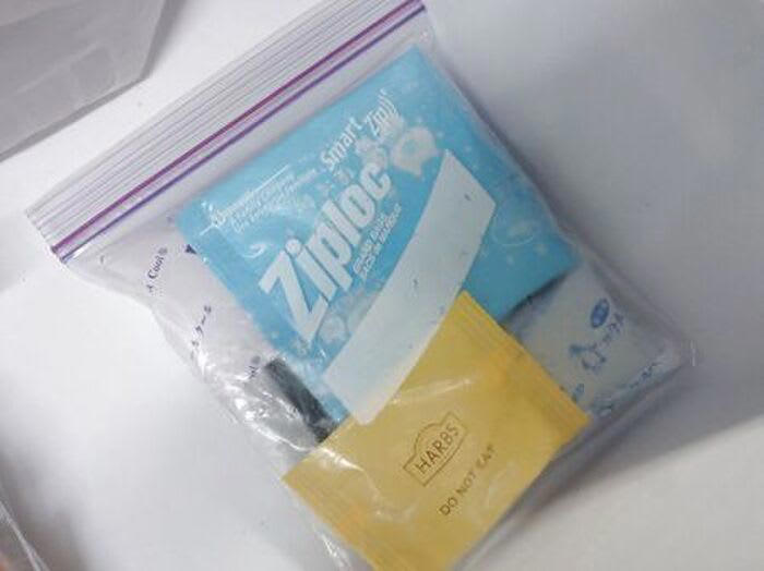 まとめて大きな保冷剤へ変身！, 冷凍室の隙間にINで省エネ対策, 持つ量を決めてスッキリをキープ, 【追記】アイデアを試してみたら…快適すぎた♡