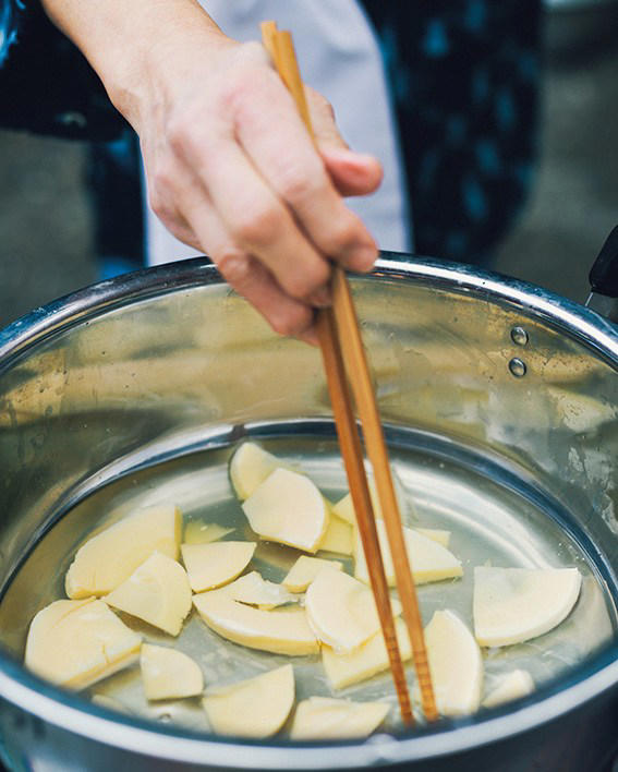加工法ごとの特徴, 新鮮なほどおいしい！「たけのこの刺身風」, 贅沢に、まるごとつかって「たけのこ姿寿司」, すりゴマでアレンジ「たけのこきんぴら」, 滋味深い採れたての風味を凝縮！「たけのこステーキ」, 調和のとれた和の味わい「たけのことアオサのスープ」, 油揚げと味噌で和風アレンジ「メンマとお揚げのピザ」, メンマの塩気がアクセント！「メンマとサバ缶のサラダ」, 「FRaU×SDGsプロジェクト」の　会員になりませんか？【登録受付中】