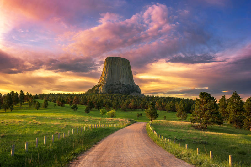 1. Grand Canyon, Arizona, 2. Yellowstone’s geothermal drama — Wyoming/Montana/Idaho, 3. Niagara Falls, New York, 4. Yosemite Valley, California , 5. Denali, Alaska , 6. Crater Lake, Oregon , 7. Na Pali Coast, Kauai, Hawaii , 8. Devils Tower, Wyoming , 9. Mendenhall Glacier, Alaska , 10. White Sands National Park, New Mexico