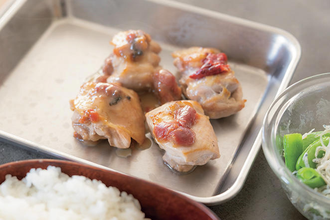 15分でつくる「鶏の梅照り焼き弁当」, マキさん流 15分で手際よくお弁当をつくる方法, 鶏の梅照り焼きのつくり方, スナップえんどうとじゃこのあえものつくり方, しらたきと明太子のちりちり炒めのつくり方