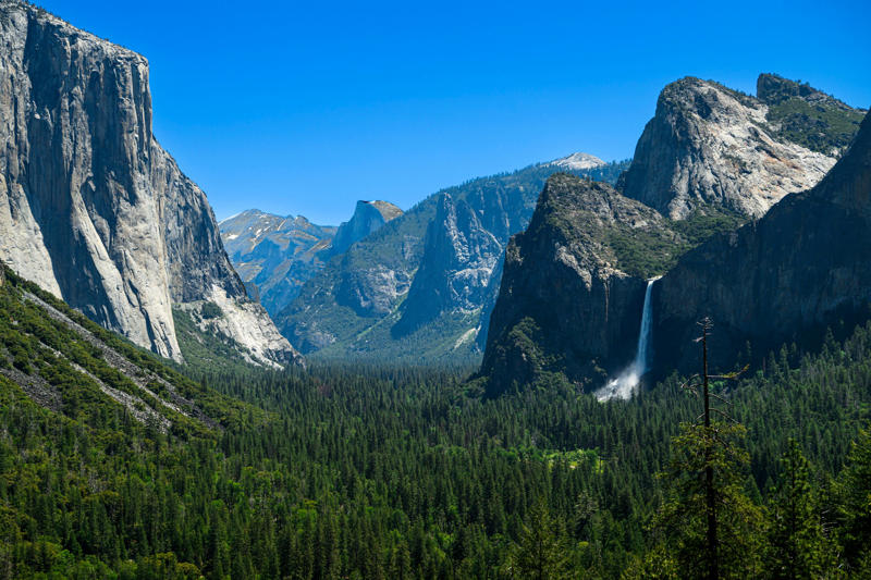 1. Grand Canyon, Arizona, 2. Yellowstone’s geothermal drama — Wyoming/Montana/Idaho, 3. Niagara Falls, New York, 4. Yosemite Valley, California , 5. Denali, Alaska , 6. Crater Lake, Oregon , 7. Na Pali Coast, Kauai, Hawaii , 8. Devils Tower, Wyoming , 9. Mendenhall Glacier, Alaska , 10. White Sands National Park, New Mexico