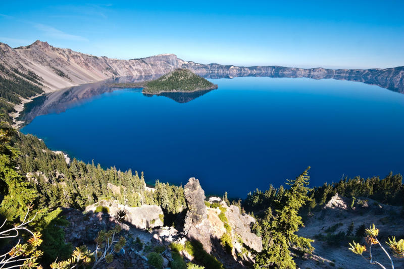 1. Grand Canyon, Arizona, 2. Yellowstone’s geothermal drama — Wyoming/Montana/Idaho, 3. Niagara Falls, New York, 4. Yosemite Valley, California , 5. Denali, Alaska , 6. Crater Lake, Oregon , 7. Na Pali Coast, Kauai, Hawaii , 8. Devils Tower, Wyoming , 9. Mendenhall Glacier, Alaska , 10. White Sands National Park, New Mexico