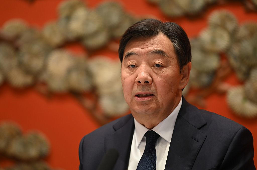イランの脆弱性に震えた中国, 多様性がもたらす国家の不安定, 不安定要因を抑え込む共産党, 米国に対抗したシャトル外交, 王毅外相の「奮闘」, 外相と特使の“両輪外交”展開, 東アジアの盟主にこだわる中国, 遅れる日本外交と中国の警戒, 日本は｢東アジアのイスラエル｣？, 世界の多極化が加速
