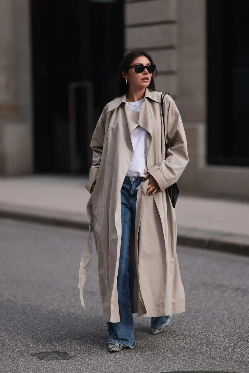 Shop the Best White T-Shirts, A Baby Tee and Straight-Leg Denim, A Relaxed T-Shirt and Brown Jacket, A Boxy Style and Classic Trench, A Monochrome Combination, Black Capris and Ballet Flats, A Statement Skirt and Wool Sweater, A Matching Suit Set, A Tailored Jacket and Pleated Skirt, White Linen Shorts and Leather Boots