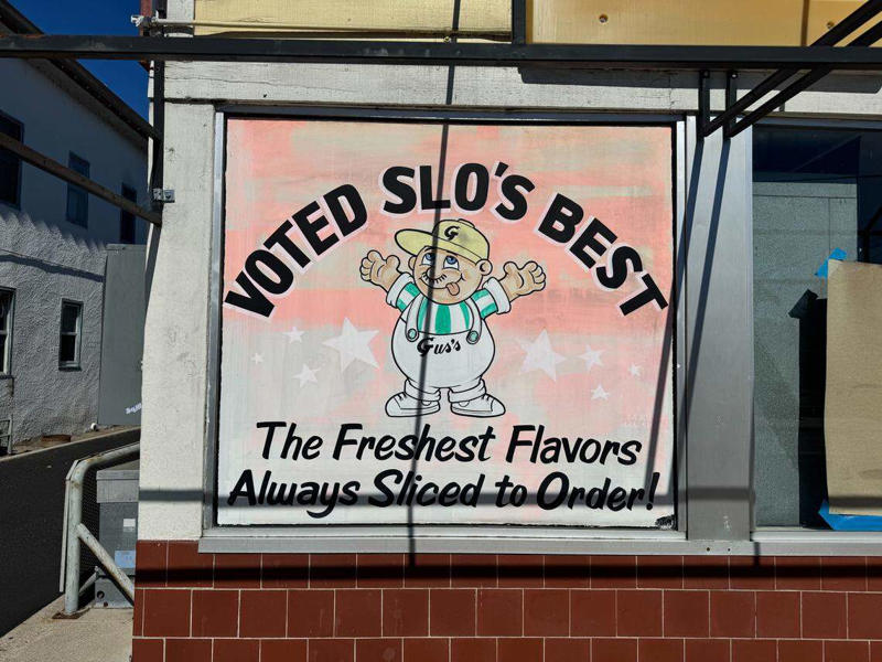 dirty. - Downtown SLO Farmers’ Market, Al Chile! - Paso Robles, Cattlemen’s Bar - Paso Robles, Moss Lane Ranch BBQ - Atascadero, Wendy White’s Bakery - Atascadero, Bobar Gourmet Bubble Tea - Paso Robles, Morro Liquor - Atascadero, Slodega by Linnaea’s - San Luis Obispo, Gus’s Deli - San Luis Obispo