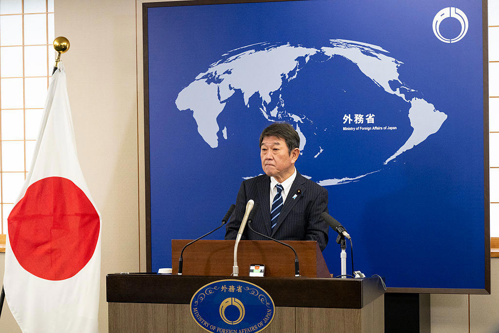イランの脆弱性に震えた中国, 多様性がもたらす国家の不安定, 不安定要因を抑え込む共産党, 米国に対抗したシャトル外交, 王毅外相の「奮闘」, 外相と特使の“両輪外交”展開, 東アジアの盟主にこだわる中国, 遅れる日本外交と中国の警戒, 日本は｢東アジアのイスラエル｣？, 世界の多極化が加速