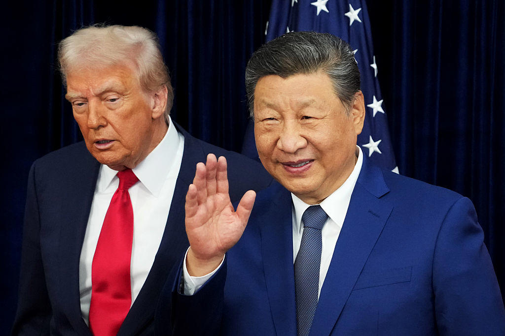 イランの脆弱性に震えた中国, 多様性がもたらす国家の不安定, 不安定要因を抑え込む共産党, 米国に対抗したシャトル外交, 王毅外相の「奮闘」, 外相と特使の“両輪外交”展開, 東アジアの盟主にこだわる中国, 遅れる日本外交と中国の警戒, 日本は｢東アジアのイスラエル｣？, 世界の多極化が加速
