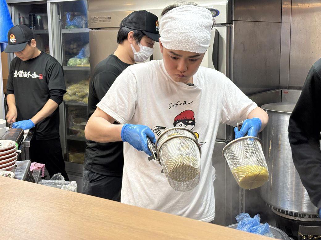 イベントへの出店依頼がすべての始まり, 安価な食材で「誰が食べても美味い」と感じる一杯を, 店名に込められた「遊び心と戦略」, 高い注目度に甘えるつもりはない