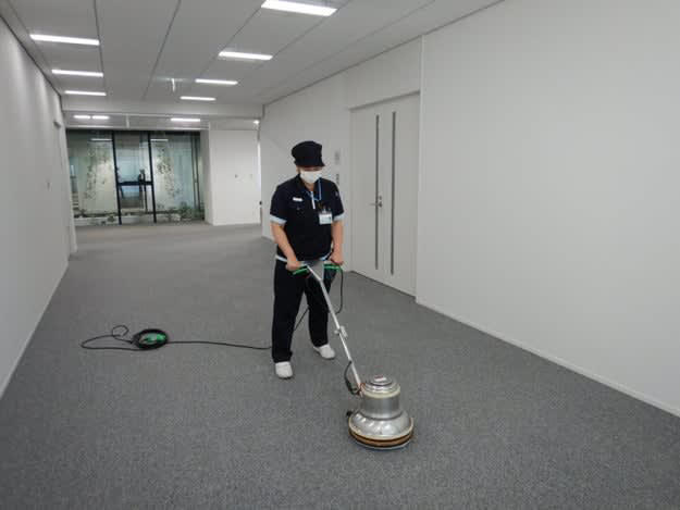 「コストカットによる清掃品質の低下」に課題感, 客観的なデータを元に「清掃を科学する」, オーナーと清掃業者の間のギャップを解消するサポートを, 「清掃ロボット」によるDXで現場の負担を軽減, 清掃会社を選ぶポイントは「提案力」, 担当者のプロフィール情報