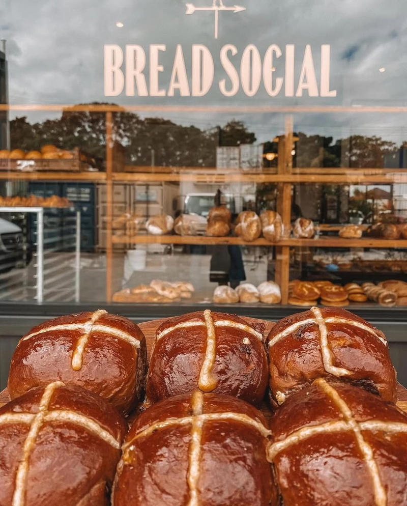 NSW South Coast bakeries, Millers’ Local Bakehouse , Slow Dough , Gumnut Patisserie , Flour Water Salt , Honorbread , Wild Rye’s Baking Co , NSW North Coast bakeries, Burnt Honey Bakery , Bread Social , Home Alstonville , Central West, Racine , Black Cockatoo Bakery , Althea by Zin