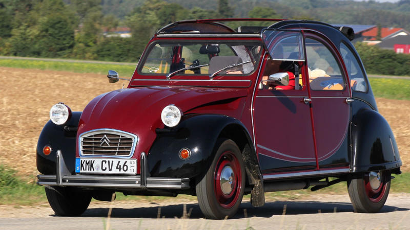 1. The City Pod (Smart Fortwo), 2. The True One-Seater (ElectraMeccanica Solo), 3. The Tiny Original (Peel P50), 4. The Open-Air Escape (Mazda MX-5 Miata), 5. The Retro Runabout (Fiat 500), 6. The High-Rev Companion (Honda S2000), 7. The Coastal Roadster (Porsche Boxster), 8. The Fuel-Sipper (Volkswagen Lupo 3L), 9. The Smart Small Car (Toyota iQ), 10. The French Minimalist (Citroën 2CV), 11. The License-Light Microcar (Aixam), 12. The Featherweight Purist (Lotus Elise), 13. The Urban EV Capsule (BMW i3), 14. The Tiny French Original (Renault Twingo), 15. The Budget Escape Car (Fiat 126), 16. The Driver’s Coupe (Subaru BRZ), 17. The Practical City Car (Kia Picanto), 18. The Vintage Backroad Sedan (Datsun 510), 19. The Silent Sports Car (Tesla Roadster), 20. The Bubble-Car Fantasy (Peel Trident)