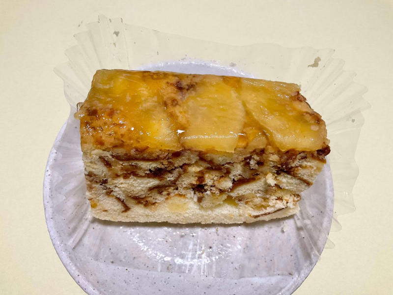 【3位】おなかペコペコのとき、これが正解。食べごたえ重視のりんごケーキ, 素朴だけどクセになる！ 腹持ち抜群のボリューム感, 【2位】ひと口でほっとする。"癒やし系ど真ん中"の上品ショコラ, カロリー150kcal！ 罪悪感なしの「ふわっほわ」食感, 【1位】「これが291円は反則では？」タルトのザクザク感まで完璧な本格派チーズケーキ, コンビニのレベルを超えた！ 専門店顔負けの"とろ生感", 【総評】気分に合わせて選べる、死角なしの神ラインナップ！