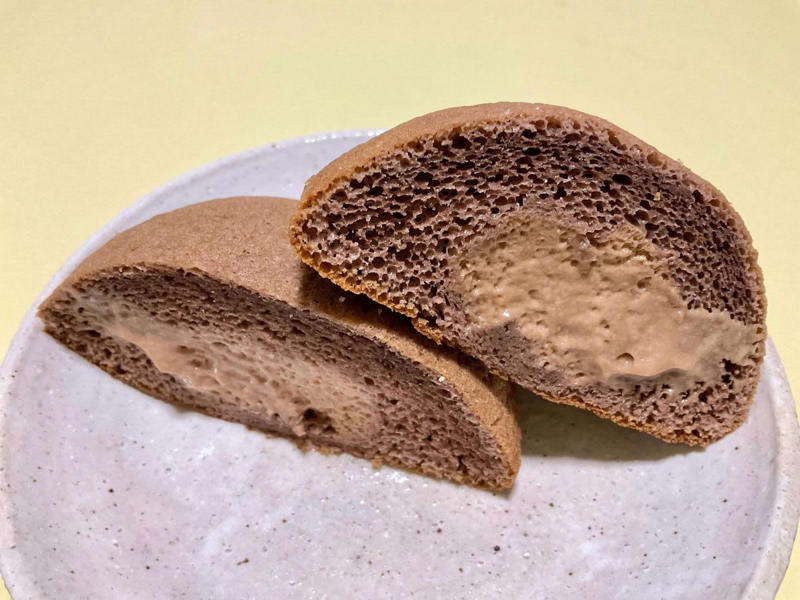 【3位】おなかペコペコのとき、これが正解。食べごたえ重視のりんごケーキ, 素朴だけどクセになる！ 腹持ち抜群のボリューム感, 【2位】ひと口でほっとする。"癒やし系ど真ん中"の上品ショコラ, カロリー150kcal！ 罪悪感なしの「ふわっほわ」食感, 【1位】「これが291円は反則では？」タルトのザクザク感まで完璧な本格派チーズケーキ, コンビニのレベルを超えた！ 専門店顔負けの"とろ生感", 【総評】気分に合わせて選べる、死角なしの神ラインナップ！