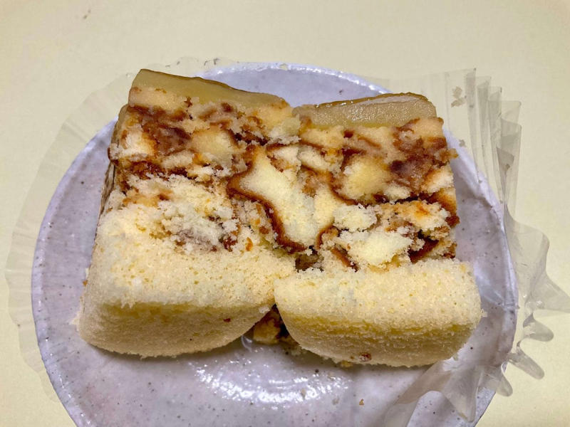 【3位】おなかペコペコのとき、これが正解。食べごたえ重視のりんごケーキ, 素朴だけどクセになる！ 腹持ち抜群のボリューム感, 【2位】ひと口でほっとする。"癒やし系ど真ん中"の上品ショコラ, カロリー150kcal！ 罪悪感なしの「ふわっほわ」食感, 【1位】「これが291円は反則では？」タルトのザクザク感まで完璧な本格派チーズケーキ, コンビニのレベルを超えた！ 専門店顔負けの"とろ生感", 【総評】気分に合わせて選べる、死角なしの神ラインナップ！