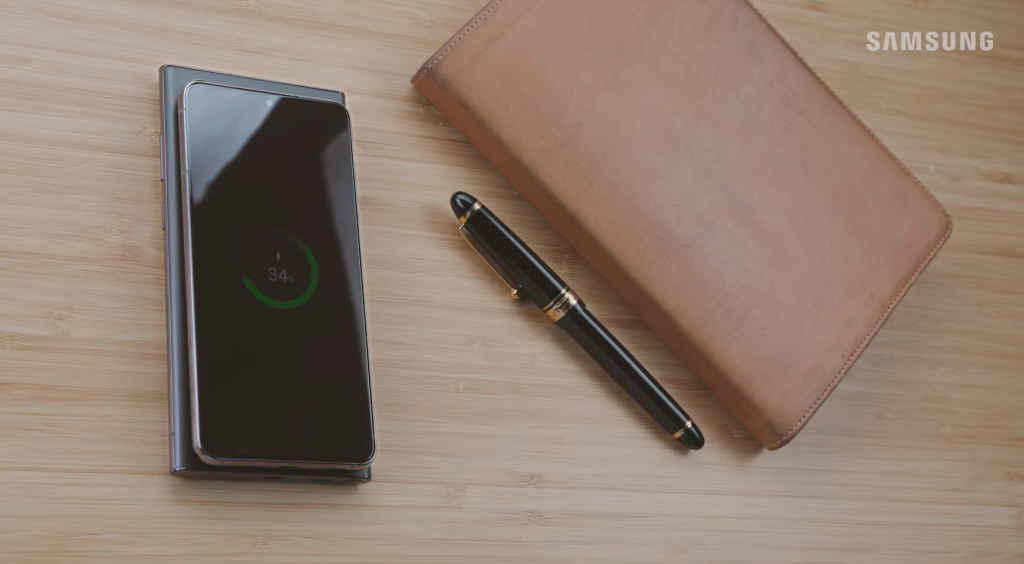 1. A one-handed mode that’s actually useful, 2. Real multitasking with split-screen, 3. Charging other devices on the go, 4. Running two accounts on one app, 5. Interactive live wallpapers