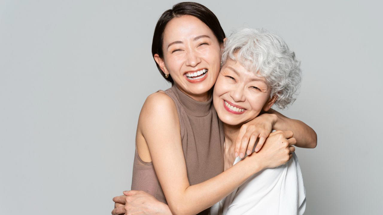 Longevity ไม่ใช่แค่ “มีชีวิตยืน” แต่ต้อง “มีชีวิตที่ดีไปพร้อมกับการมีอายุที่ยืน”, ปัจจัยที่ทำให้คนรุ่นใหม่หันมาใส่ใจการมี Healthy Longevity, Longevity Medicine คือการพูดถึง วิถีชีวิตที่ยั่งยืนเพื่อสุขภาพระยะยาว, Longevity & Medical Innovation การแพทย์ก้าวหน้า ช่วยให้เรา “แข็งแรงได้นานขึ้น”, ผลดีของการดูแลตัวเองเพื่ออายุที่ยืนยาว, แข็งแรงไปนานๆ ด้วยแนวคิด Longevity ดูแลสุขภาพแบบป้องกันก่อนป่วย กับโรงพยาบาลพญาไท 2