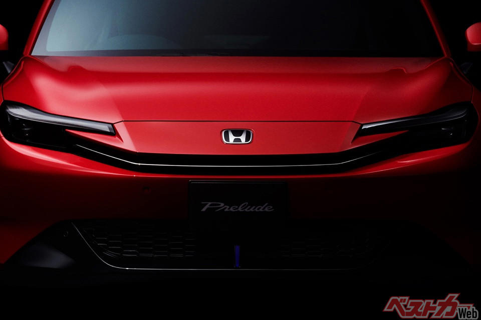 ホンダのプレリュードは若かりし頃の思い出がよみがえる“大人のクーペ”, オープンは照れる。でも、マツダのロードスター RFなら落ち着きがある！, フォルクスワーゲンのゴルフVIIIは派手すぎない“大人のためのホットハッチ”, 日本での人気はイマイチなトヨタのカムリも世界的に見れば一級品のスポーツセダン