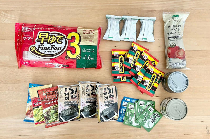 節約のつもりが「ムダ買い」に？ストックが増える理由, 1：ストックする数を決めて、種類で分ける, 2：透明な保存容器でストックを見える化, 節約の近道は「ムダをもたない」ことだった