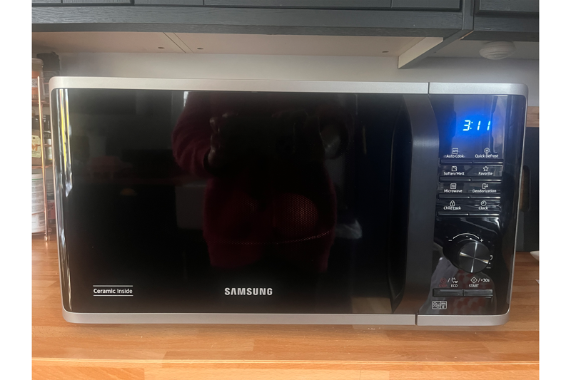 The best microwaves for 2026 are:, How I tested , Samsung solo microwave, Salter Toronto microwave, Panasonic 4-in-1 air fry combi microwave oven, Salter duowave air fryer EK5817 combination microwave, LG neochef MH6565CPS compact microwave with grill, Morphy Richards cassini 20L 800W digital microwave, Swan nordic microwave, Vonshef fika microwave, Your questions about microwaves answered, What is the best microwave?, How I tested microwaves, How to clean a microwave , Do microwaves kill bacteria?, Why you can trust IndyBest reviews