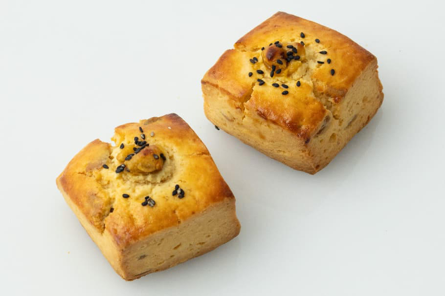 キャロットケーキ専門店 Cherish Foods（チェリッシュフーズ）/ 東京・駒込 ※土日限定販売, MAKIMONO（マキモノ）/ 東京・武蔵境 ※土日限定販売, YES COFFEE（イエスコーヒー）/ 東京 ※土日限定販売, funny bake cafe（ファニーベイクカフェ）/ 兵庫 ※4月4日・5日限定販売, ぐるてんずカヌレ/小麦研究所（グルテンズカヌレ/コムギケンキュウジョ）/ 東京・武蔵小金井 ※4月11日・12日限定販売, mamicook（マミコック）※実店舗なし, SPICE American bake shop（スパイス アメリカンベイクショップ）/ 群馬, Abicajo Butter Studio（アビカジョ バタースタジオ）/ 東京・飯田橋, Seiichiro,NISHIZONO（セイイチロウ ニシゾノ）/ 大阪, 午後の喫茶マイニチ（ゴゴノキッサマイニチ）/ 大阪, 湘南ギルトフリースイーツ（ショウナンギルトフリースイーツ）/ 神奈川, ishi kamakura（イシ カマクラ）/ 神奈川, amijok（アミジョク）/ 長野, 自然食と酵母菓子 nui（シゼンショクトコウボガシ ヌイ）/ 埼玉, 珈琲処カラス（コーヒードコロ カラス）/ 愛知, le sputnik（ル スプート ニク）/ 東京・六本木, Rabbit Hole Bakes（ラビットホールベイクス）/ 埼玉, AMAZON CACAO（アマゾンカカオ）/ 長野 ※土日限定販売, funny bake cafe（ファニーベイクカフェ）/ 兵庫 ※4月4日・5日限定販売, Abicajo Butter Studio（アビカジョ バタースタジオ）/ 東京・飯田橋, PUBLIC（パブリック）/ 岡山, スコーンと焼き菓子の店SAKU（スコーントヤキガシノミセサク）/ 茨城, mamicook（マミコック）※実店舗なし, Kazu Bake（カズベイク）/ 埼玉, yume no okashi（ユメノオカシ）/ 東京・三軒茶屋, Jardan！（ジャーダン）/ 沖縄, jean scones（ジーン スコーンズ）/ 静岡, amijok（アミジョク）/ 長野, Artisan Lien（アルティザン リアン）/ 東京・白金高輪, BAKESHOP LOTERIE（ベイクショップ ロトリー）/ 茨城, L’atelier it。（ラトリエイット）/ 群馬, Macaroi（マカロワ） ※実店舗なし, 自然食と酵母菓子 nui（シゼンショクトコウボガシ ヌイ）/ 埼玉, 多計雄（タケオ） ※実店舗なし, ishi kamakura（イシ カマクラ）/ 神奈川, Pâtissière MAYO（パティシエール マヨ）/ 東京・六本木, Yohei Miyaguchi（ヨウヘイ ミヤグチ）※実店舗なし, モクシャチャイ/ 東京・中目黒, grain.（グレイン）/ 香川, パンとお菓子 Humme（パントオカシ ハム）/ 鹿児島, 菓子屋ヒトハコ（カシヤヒトハコ）/ 奈良, le sputnik（ル スプート ニク）/ 東京・六本木, MAKIMONO（マキモノ）/ 東京・武蔵境, Rabbit Hole Bakes（ラビットホールベイクス）/ 埼玉, SPICE american bake shop（スパイス アメリカンベイクショップ）/ 群馬, 紅茶とスコーン 葉々屋（コウチャトスコーン ヨウヨウヤ）/ 東京・府中, 塩屋SCONE（シオヤスコーン）/ 兵庫, chunk&amp;mog（チャンクアンドモグ）/ 神奈川