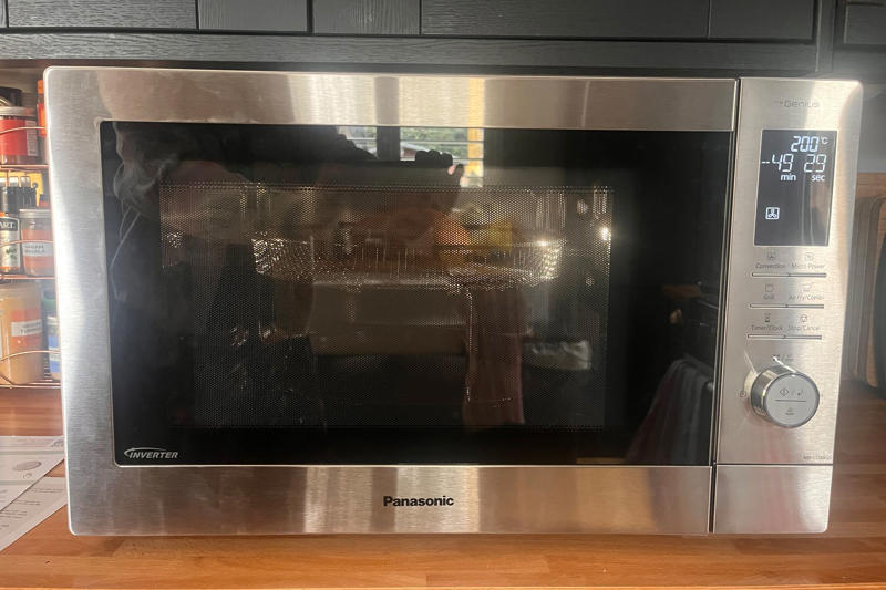 The best microwaves for 2026 are:, How I tested , Samsung solo microwave, Salter Toronto microwave, Panasonic 4-in-1 air fry combi microwave oven, Salter duowave air fryer EK5817 combination microwave, LG neochef MH6565CPS compact microwave with grill, Morphy Richards cassini 20L 800W digital microwave, Swan nordic microwave, Vonshef fika microwave, Your questions about microwaves answered, What is the best microwave?, How I tested microwaves, How to clean a microwave , Do microwaves kill bacteria?, Why you can trust IndyBest reviews