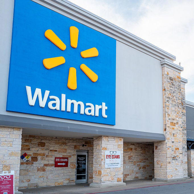 Shop the best spring sales this March, 1. Amazon Big Spring Sale 2026, 2. Best Buy tech deals, Apple AirPods Pro 3, Wireless Active Noise Cancelling Earbuds, 3. Kohl's spring deals, Kohl's spring deals, 4. HexClad cookware deals, HexClad 12-Piece Hybrid Perfect Pots and Pans Set, 5. Bluetti spring deals, Bluetti Elite 300, 6. Lowe's SpringFest sale, Lowe's SpringFest sale , 7. Skechers spring sale, Skechers S‑Lights: Mermaid Dreams Sandal, 8. HelloFresh meal kit deal + free blender, HelloFresh Meal Kit Deliveries, 9. REI's Member Month sale, REI Co-op Membership, 10. Saatva mattress deals, Saatva Classic Mattress, 11. Wayfair spring deals, Wayfair deals, 12. Walmart spring deals, Walmart deals, 13. Béis Archive Event, Béis The Weekender, 14. The Home Depot spring sale, The Home Depot, What are the biggest spring sales right now?, Is spring a good time to buy furniture and mattresses?, Which retailers have the best spring deals on home items?