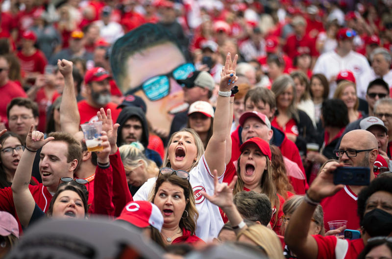 When is Opening Day 2026?, When does the Reds' Opening Day parade start?, Reds Opening Day parade route, Who are the grand marshals for the Reds' 2026 Opening Day parade?, Will the Reds' Opening Day parade be canceled if it rains?, When and where is the Reds' block party?, When is the Reds' Kids Opening Day?