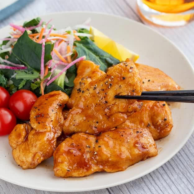 鶏むね肉のジューシー焼き, 【唐揚げよりザクザク】もう揚げなくていい。鶏むね肉のジューシー焼き, 鶏むね肉のガリバタ焼肉たれチキン, 【鶏むね肉はコレのために買ってる】「家族が秒で完食！」簡単すぎて何回も作りたくなるおかずレシピ, 鶏むね肉の青のり唐揚げ, 【鶏むね肉は2キロ入りを買って】「冷めてもしっとり」「お弁当に入ってたら無双」ウチでは唐揚げより人気のおかずレシピ