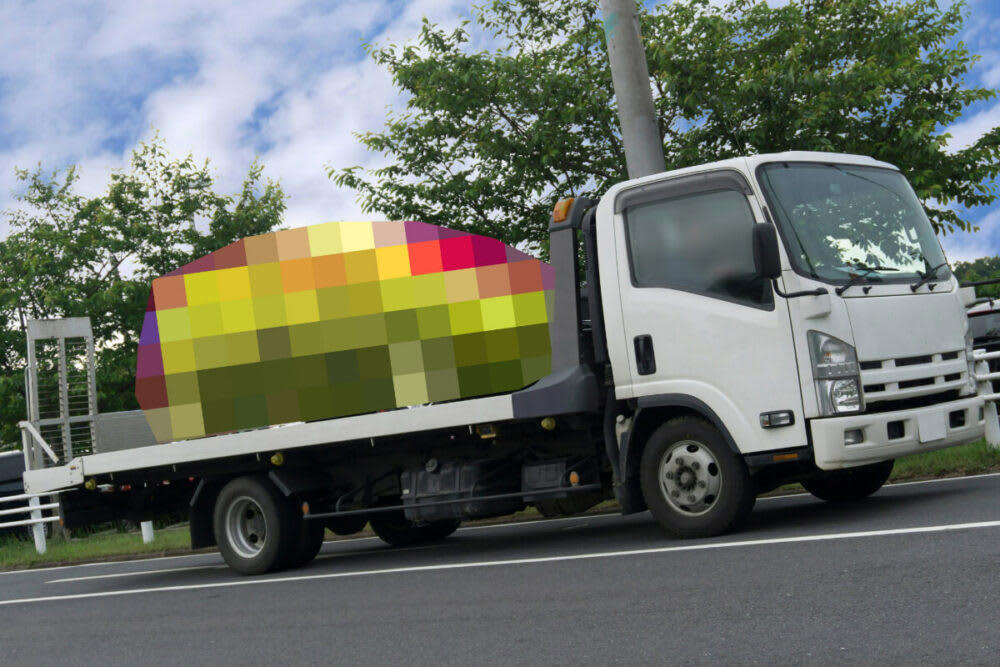 2017年3月12日以降に普通運転免許を取得した場合には運転できる「中型自動車」が無い, 中型免許の取得方法, 自動車学校（教習所）で教習を受ける, 免許センターで試験を受ける, 【注意】免許取得時には深視力検査が必要になる, 中型免許で運転できる自動車, 中型免許を持っていると何が便利？, 中型免許で運転できる自動車の例, 中型免許（8t限定）の限定解除の方法, 限定解除の審査を受ける, 上位免許を取得する, まずは現在の免許で運転できる中型自動車の確認を