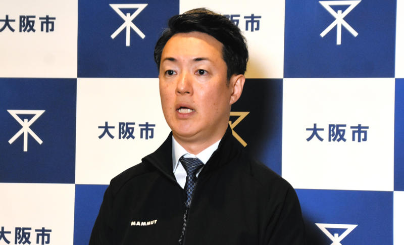 ■人や車に慣れているシカ, ■府警の施設に自ら“出頭”, ■維新の創設者が横山市長らを批判, ■奈良公園のシカは過密状態