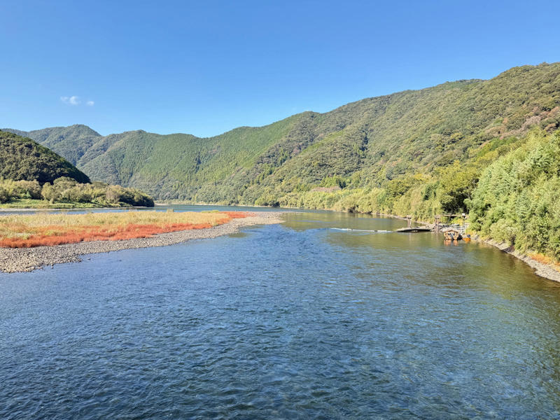 【まずはアユとご対面】, 【圧倒的な水量…これでも少ない!?】, 【船頭さんのお話が良すぎる】, 【手で触れて感じる四万十川】, 【沈下橋から見た風景】, 【乗ってみてわかった良さ】