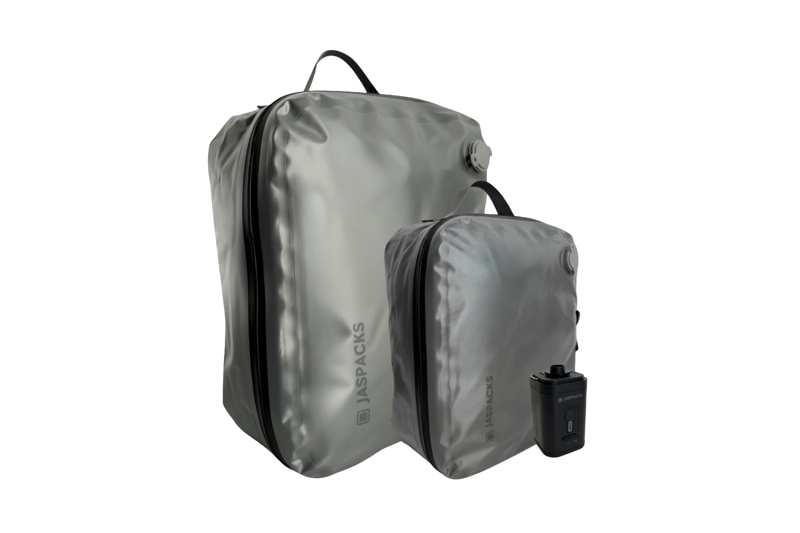 The best packing cubes for 2026 are: , How I tested , Yeti crossroads packing cubes, Tripp packing cubes, Jaspacks space saver set, Bellroy lite packing cube, Émigré garment organiser, Briggs &amp; Riley check-in packing cube set, Pastael compressible packing cubes, Antler packing cubes, Your questions on packing cubes answered, What are the best packing cubes? , How I tested packing cubes , How do packing cubes work?, My top packing tips as a travel writer, How to organise your suitcase, What to look for when buying packing cubes? , Why you can trust IndyBest reviews