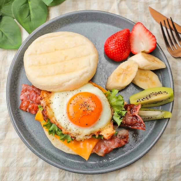 レシピの基本情報：, 塩バタークリーム目玉焼き, 💡失敗しないポイントは？, ❓よくある質問（FAQ）