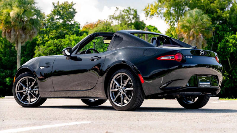 2018 Mazda MX-5 Miata , 2019 Honda Civic Si , 2019 Volkswagen Golf GTI , 2019 Subaru WRX , 2019 Ford Mustang EcoBoost , 2016 Dodge Challenger R/T