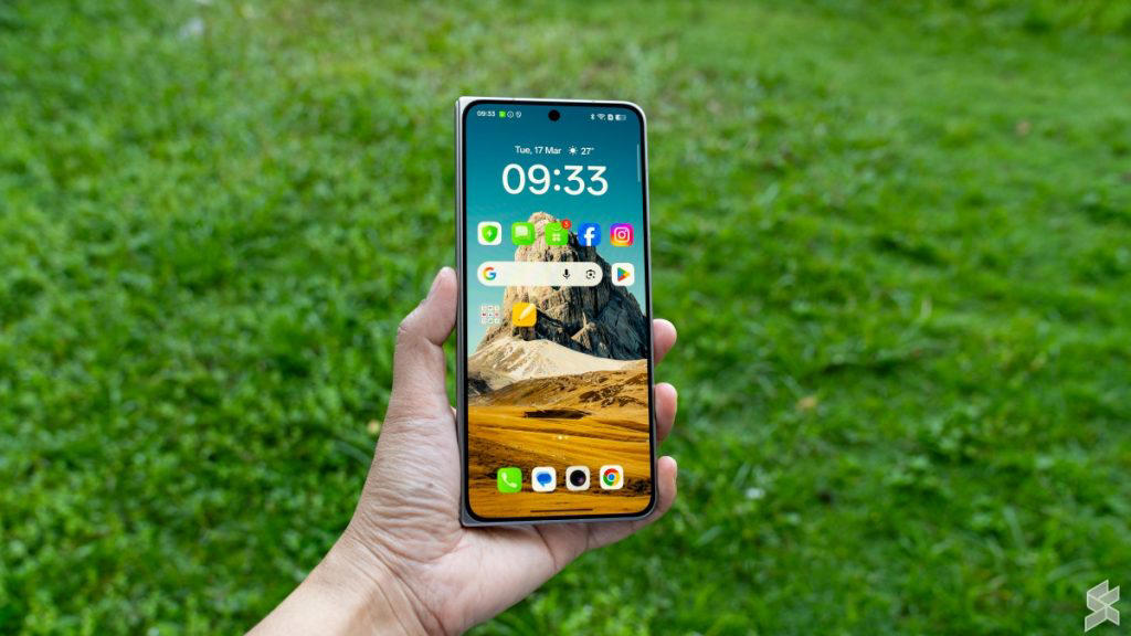 Pricing and Availability, The Engineering Behind the “Zero-Feel” Crease, Dual Flagship Displays, Performance, Camera, and Software
