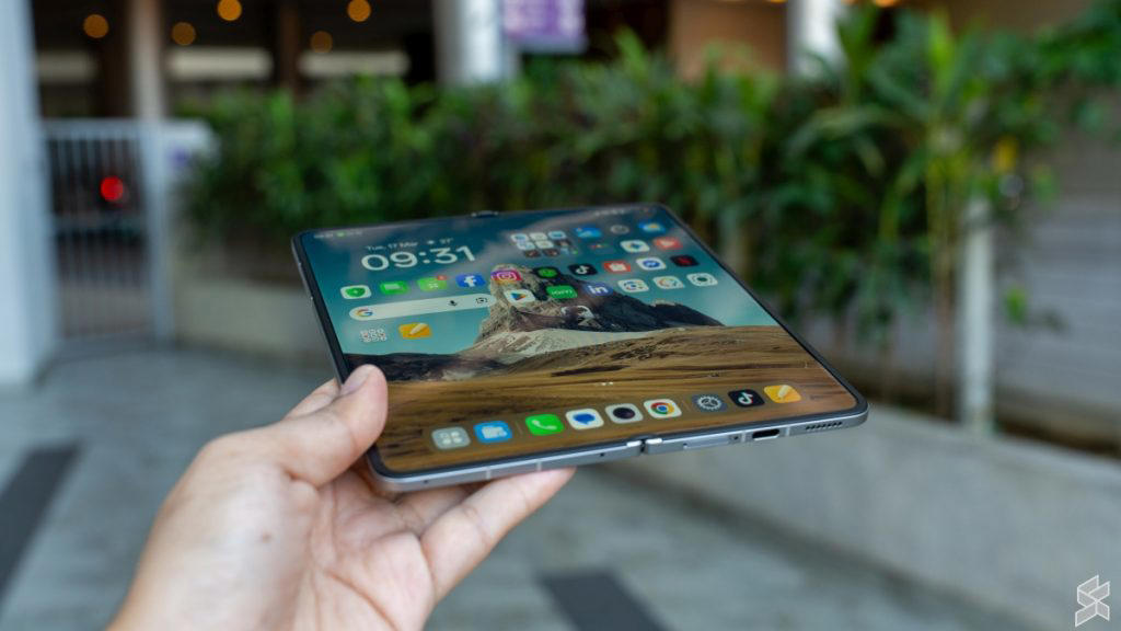 Pricing and Availability, The Engineering Behind the “Zero-Feel” Crease, Dual Flagship Displays, Performance, Camera, and Software