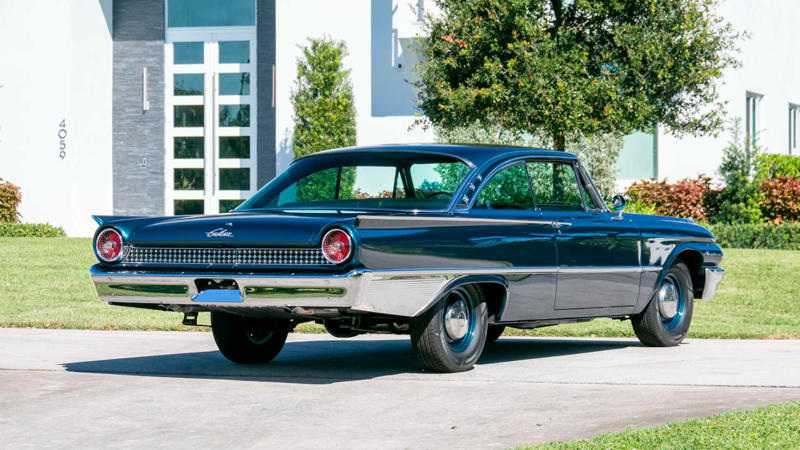 Ford Has Fighting A Performance War Since The '50s , The Forgotten Ford Starliner: Ford's Early Muscle Pioneer , 1961 Galaxie Starliner: Ford's Peak Muscle Car Before The Mustang , How The Starliner Stacked Up To Other '60s Muscle , Why The Starliner Vanished From The Muscle Car Conversation , Ford Galaxie Starliners Are Massive Bargains Today