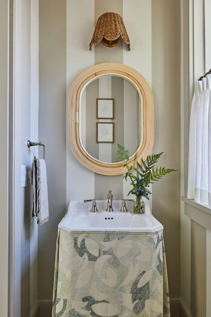 Pretty Paneling, Rich Neutral, Striped Statement, Better in Black, Leafy Green, Earthy Red, Minty Fresh, Airy and Bright, Natural Shades, Retro Green, Creamy Classic, Solid Ground, Inviting Shade, Blue Period, Fresh Foundation, Not-So-Mellow Yellow, Easy Neutral, Well Treated, Stormy Blue, First Blush