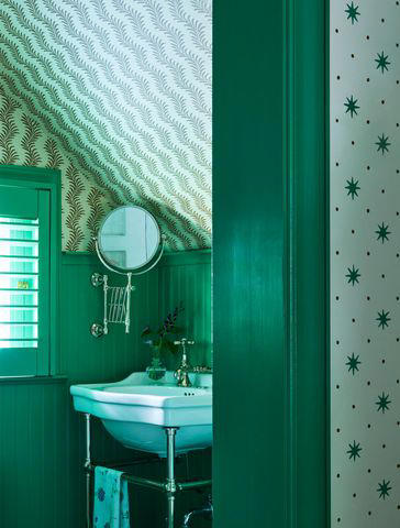 Pretty Paneling, Rich Neutral, Striped Statement, Better in Black, Leafy Green, Earthy Red, Minty Fresh, Airy and Bright, Natural Shades, Retro Green, Creamy Classic, Solid Ground, Inviting Shade, Blue Period, Fresh Foundation, Not-So-Mellow Yellow, Easy Neutral, Well Treated, Stormy Blue, First Blush