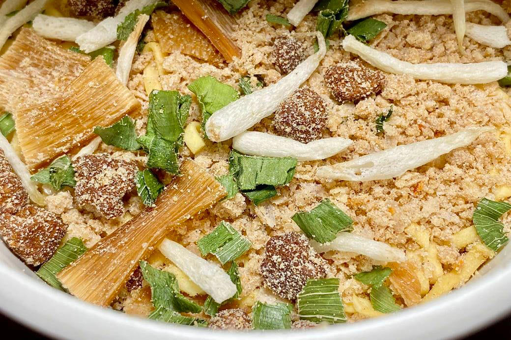 即席カップめん「みそきん」の勢いが止まらない, カップ麺研究家から見た「みそきん」の実力は？, 白味噌から感じられる老舗食堂へのリスペクト, 通年販売しない理由, 「みそきん」からは真摯な想いが伝わってくる
