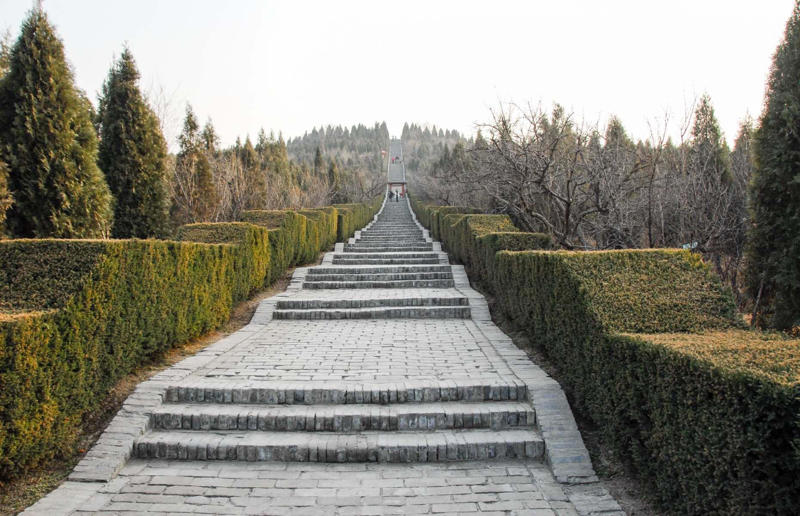 Mausoleum of the First Qin Emperor, Xi'an, Shaanxi Province, China Incredible pyramids, Nubian pyramids, Meroe, Sudan, Nubian pyramids, Jebel Barkal, Sudan, Nubian pyramids, El-Kurru, Sudan, Pyramids of the Moon and Sun, San Juan Teotihuacan, Mexico, Tikal pyramids, Guatemala, El Castillo, Chichen Itza, Mexico, Ziggurat, Ur, Iraq, Great Pyramid of Cholula, Puebla, Mexico, Temple of the Inscriptions, Palenque, Mexico, Pyramids of Guimar, Tenerife, Canary Islands, Spain, Prasat Prang, Koh Ker, Cambodia, Sacred City of Caral-Supe, Caral, Peru, Mausoleum of the First Qin Emperor, Xi'an, Shaanxi Province, China, Borobudur, Java, Indonesia, Pyramid of Hellinikon, Argos, Greece, Pyramid of Cestius, Rome, Italy, Louvre, Paris, France, Luxor Hotel & Casino, Las Vegas, Nevada, USA