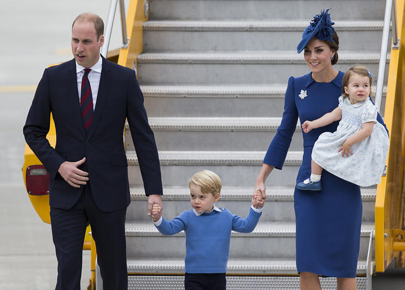 Family affair Colourful coats, Official outings, No jeans policy, Ladies' coats, Hats on!, All-black essential, Neat hair, Military uniform, Boys dress code, Girls dress code, Family affair, Manicure